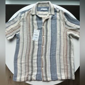Zara Knit Short-Sleeve Button Down Shirt